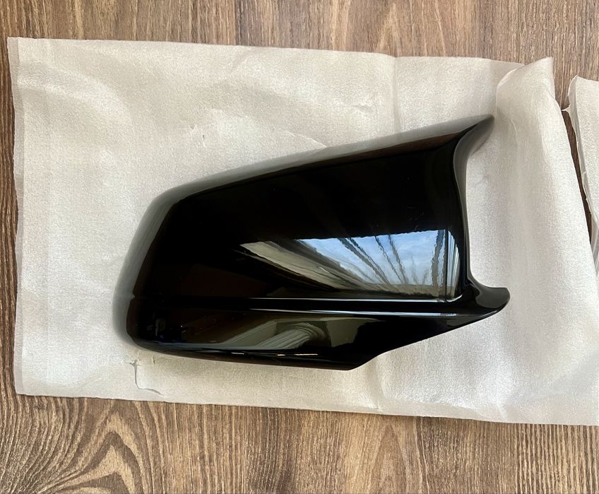 Капаци за огледала  черен лак за БМВ Ф10 Ф11 BMWF10 F11