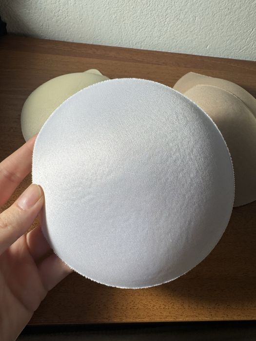 Чашки за бюстие всичко за 5 €