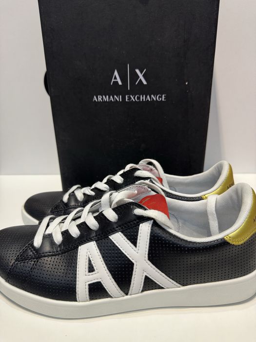 Сникърси ARMANI EXCHANGE .Номер 42
