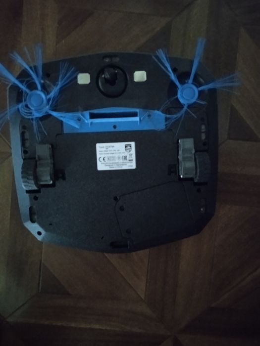 Робот пылесос продам