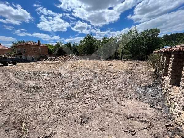 Къща в китното селце Каравелово!