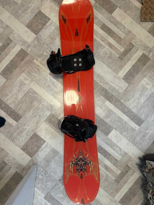 Сноуборд APO. Ростовка 166 см.