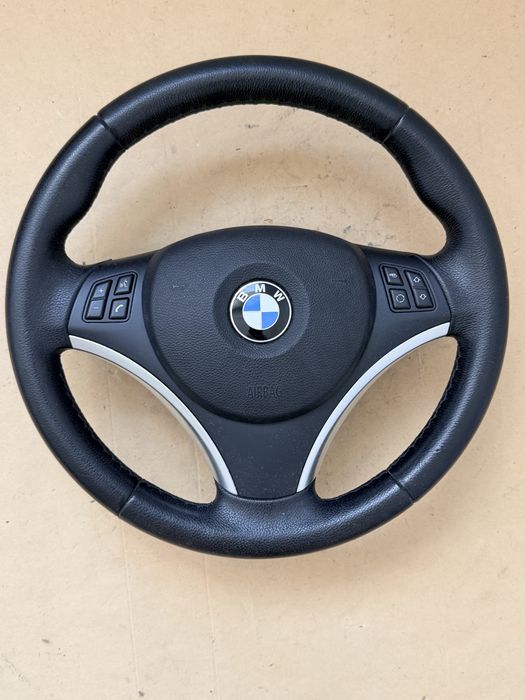 Бмв М волан bmw e84 e87 e90 e91 e92 e93