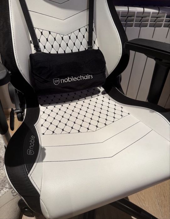 Гейминг стол noble chairs epic faux leather