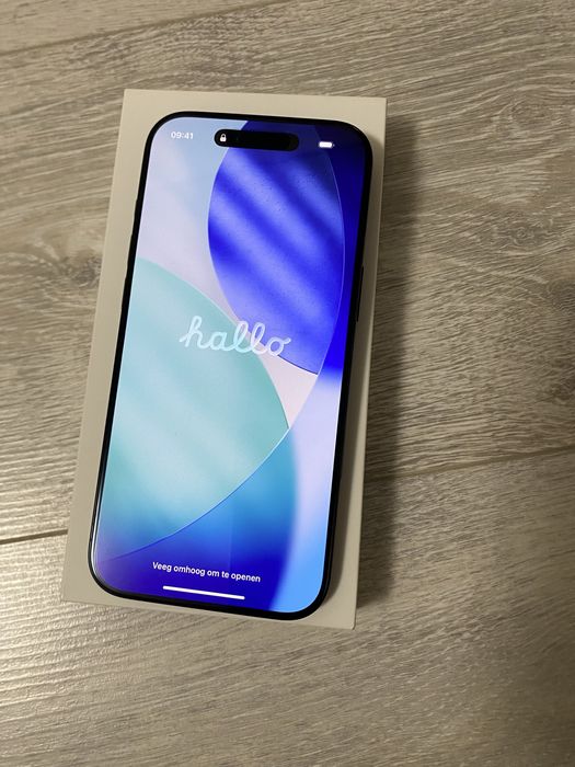 Продам айфон 17air