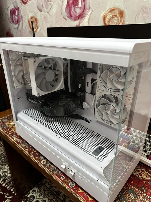 Игровой компютер белый