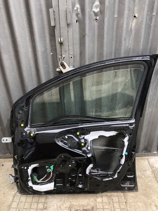 Предна дясна врата за тойота айго/ Toyota aygo 06-11г