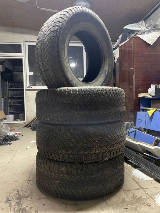 continental contlicecontact 4X4 285/65 R17