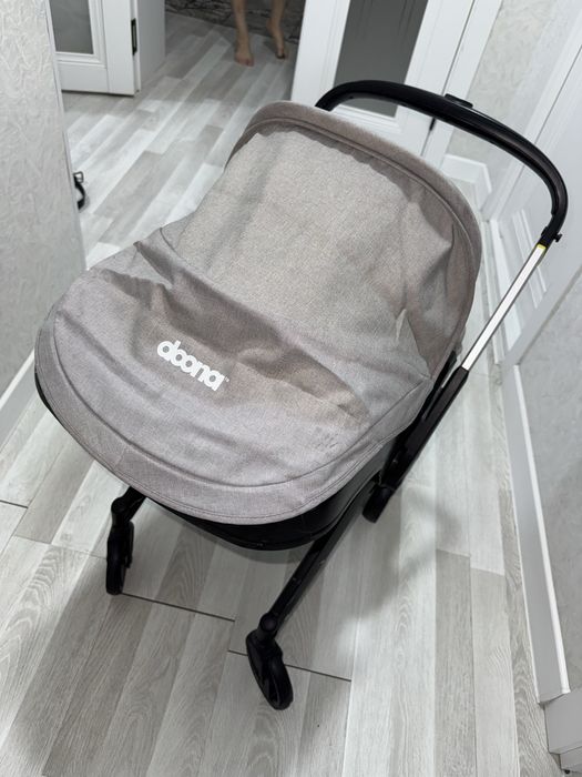Коляска от DOONA