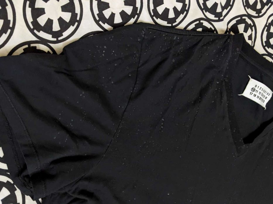 Tricou MAISON MARGIELA, autentic, v neck, splash water, marimea XL