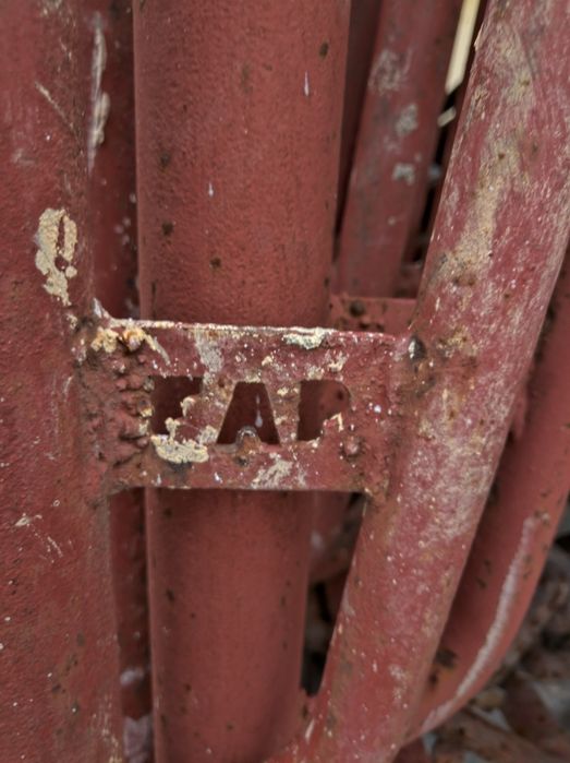 Поцинковани пътеки и аксесоари за скеле