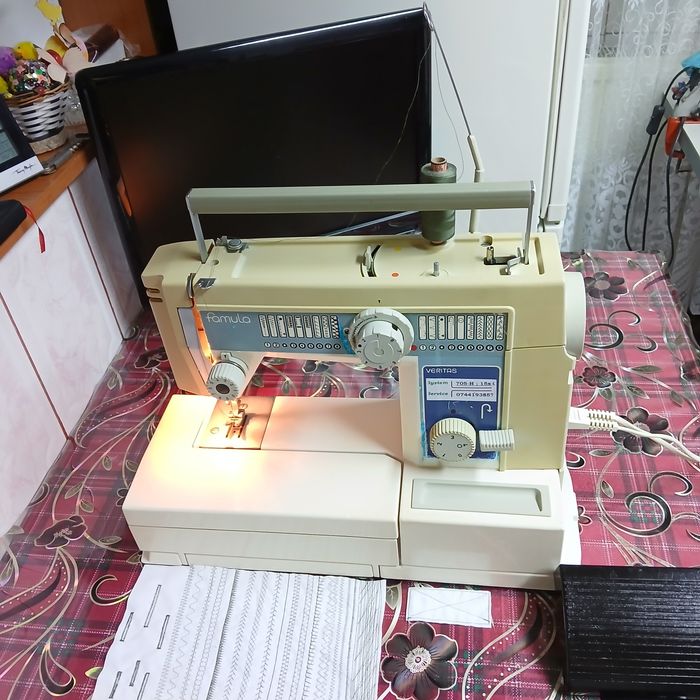 Masina de cusut  VERITAS cu graifar industrial si multiple operatii