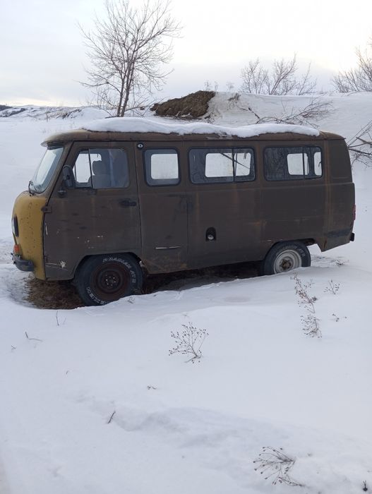 Продам автомобиль УАЗ 452