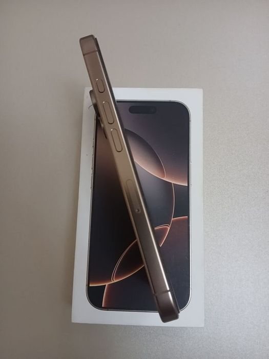 iPhone 16 pro 128, desert