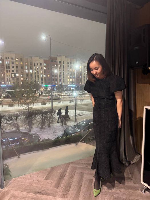 Продам платье размер S-ka