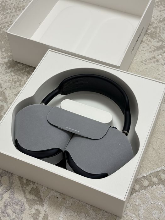 AirPods Max 2 поколение