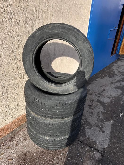 Продам шины Hankook 225/60/17 4  баллона