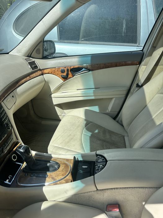 Продам мерседес w211