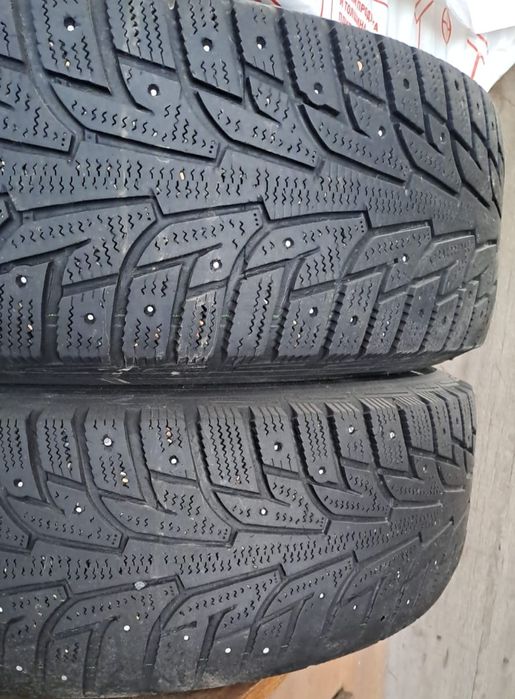 Продам комплект зимней резины