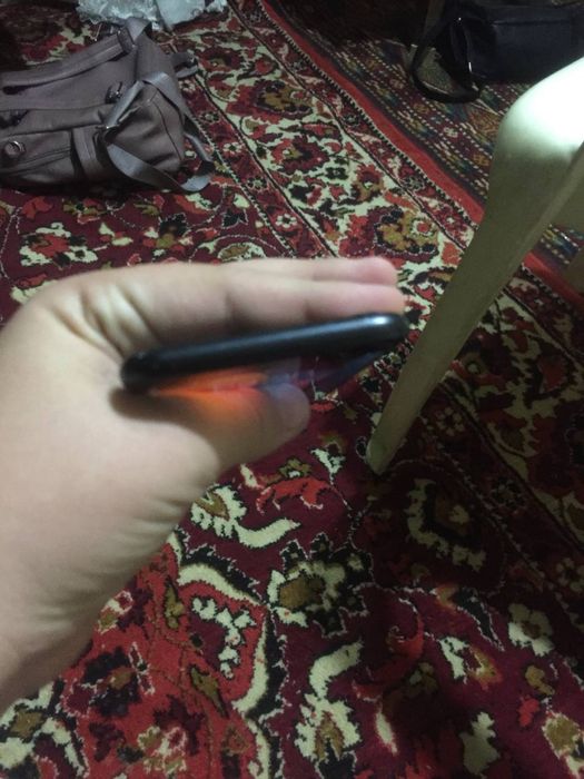 Iphone 7 holati zor aybi yo 32gb