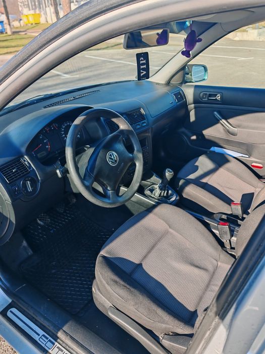 De vanzare VW golf 4