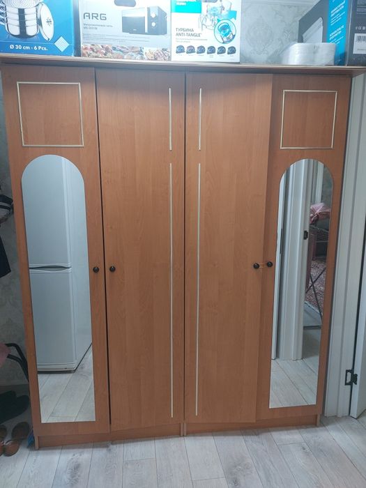 Продам шифонер б/у