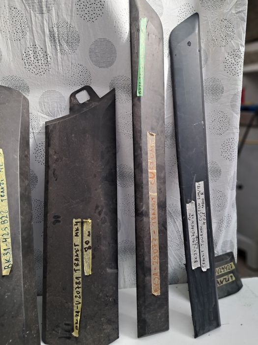 Лаисна Ford Transit Costom 2015/23г