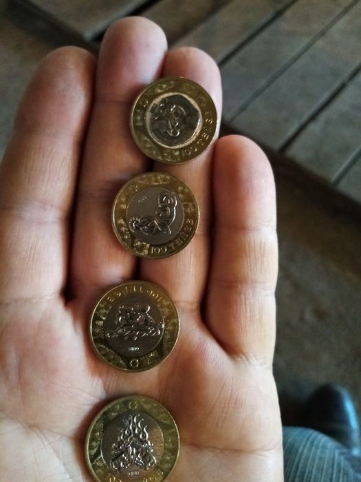 Манета 100тен юбилейные г Актобе