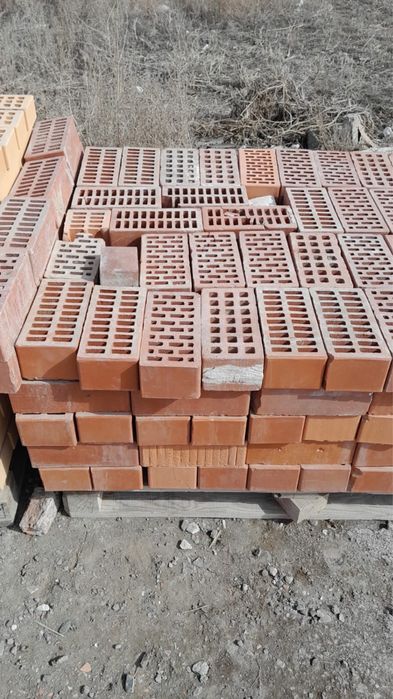 Продам силикатные кирпичи