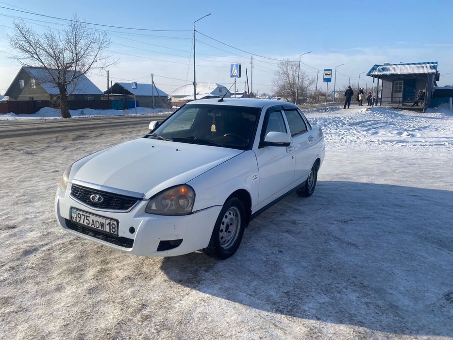 Продам приору 2013 года