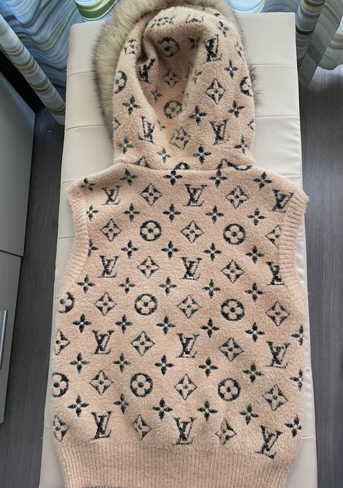 Елек Louis Vuitton/ Високо качество/ Оригинален