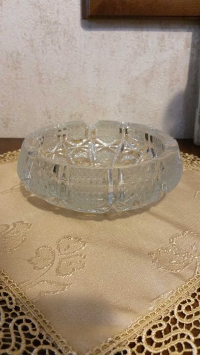 Пепельница хрусталь диаметр 14 см