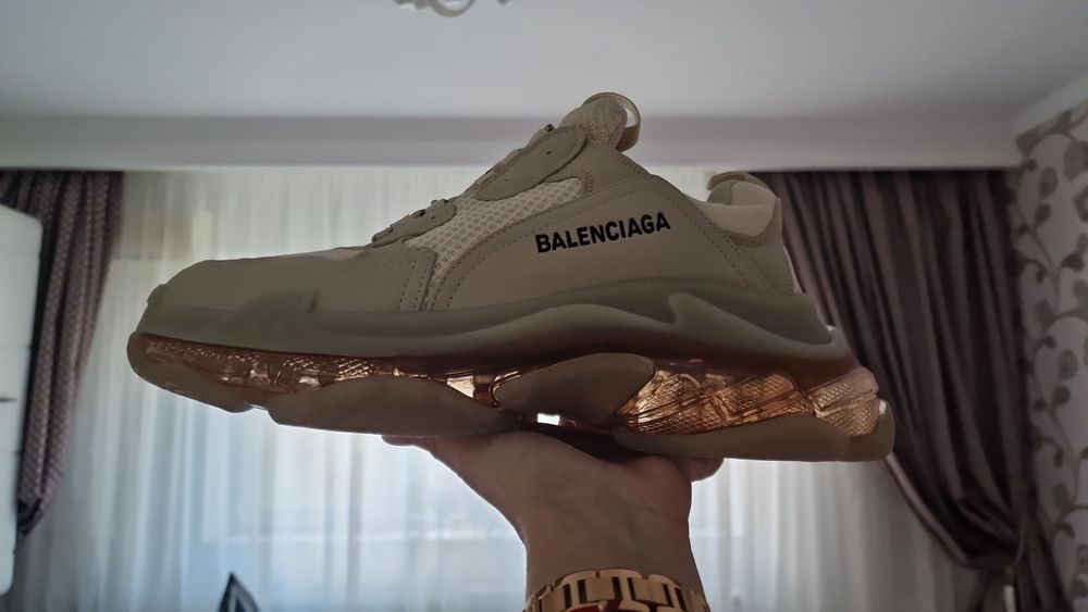 Balenciaga Triple S Premium