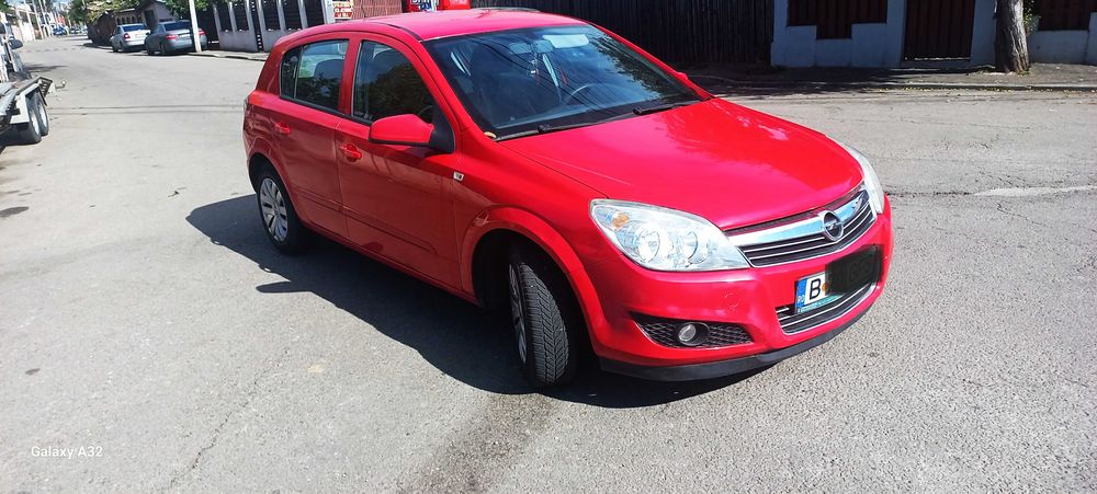 Opel Astra H 1,4 an 2008 146000 km reali