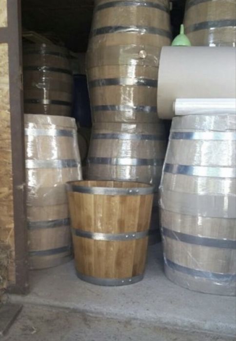 Дървени бурета от бял дъб