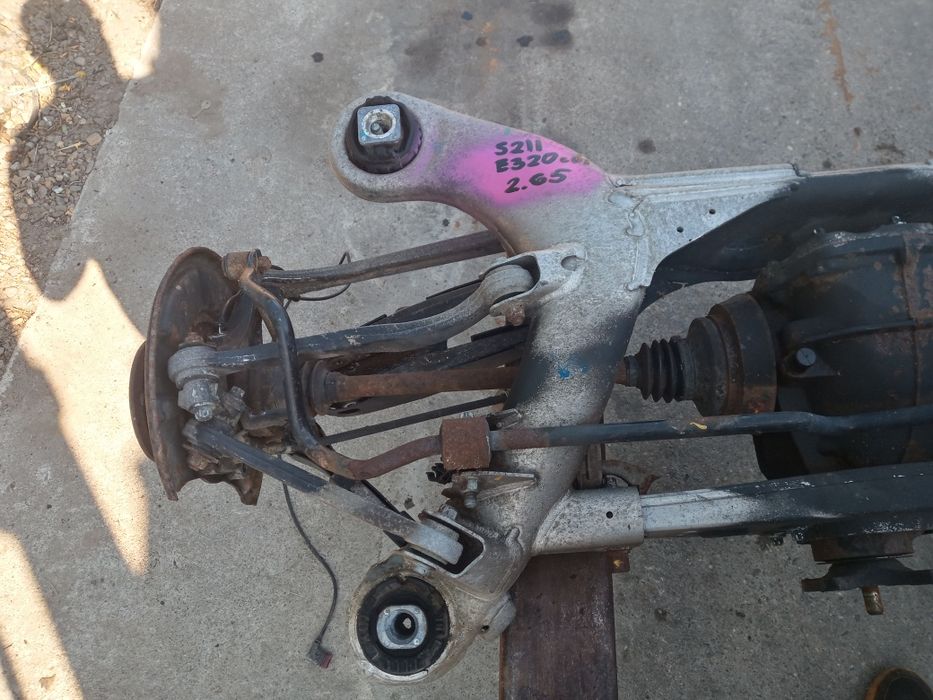 Заден Мост за Мерцедес Е класа S211