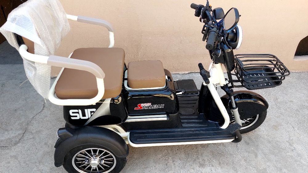 Tritsikl muravey skuter