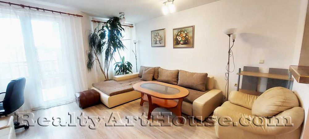 Дава се под наем Двустаен апартамент в София, Център - 65 кв.м за 677.79 € - Снимка #1