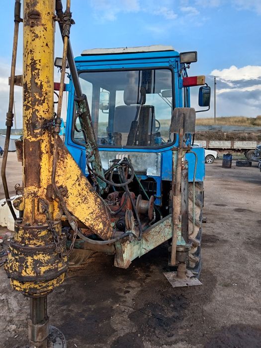 Продам ямобур мтз