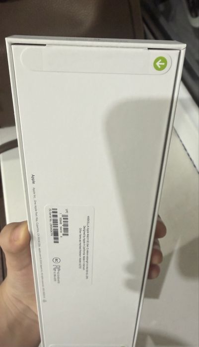 IPad A16 + Apple watch SE (gen2)