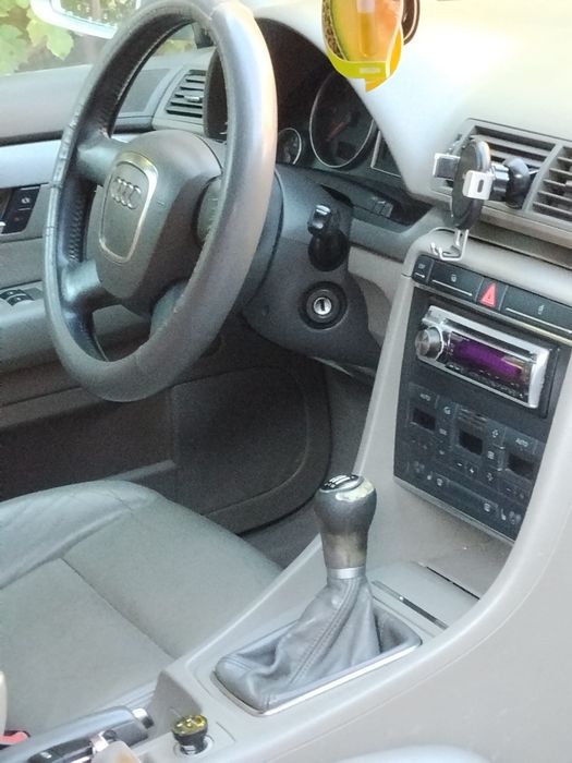 AUDI A4 2006 — imagine 2