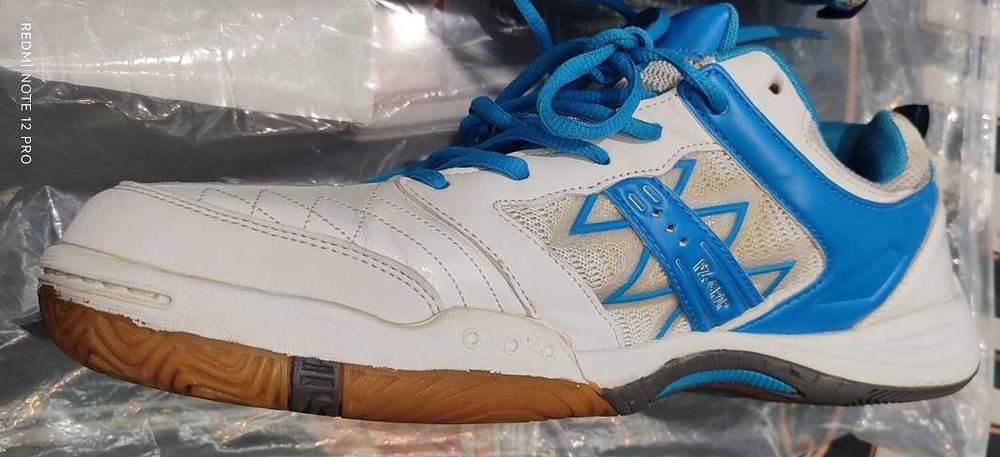 Мъжки маратонки номер 49