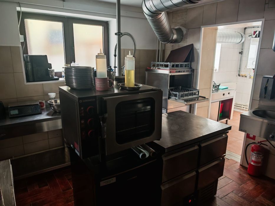 Vând afacere restaurant Constanta - pozitie centrala, aproape de Tomis