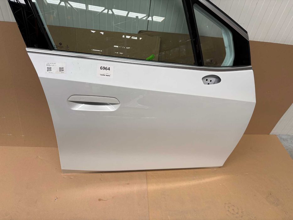 Предна Дясна Врата За БМВ У06 9627088 BMW U06