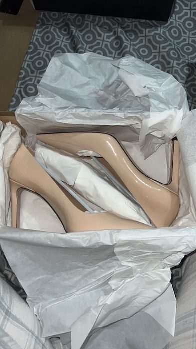 Pantofi toc purtați o singură dată