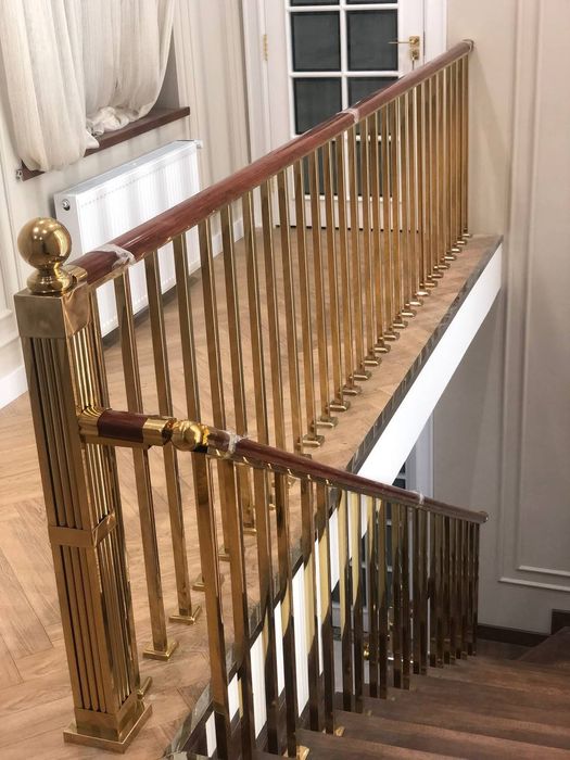 Перила из нержавейки навесы из стекла