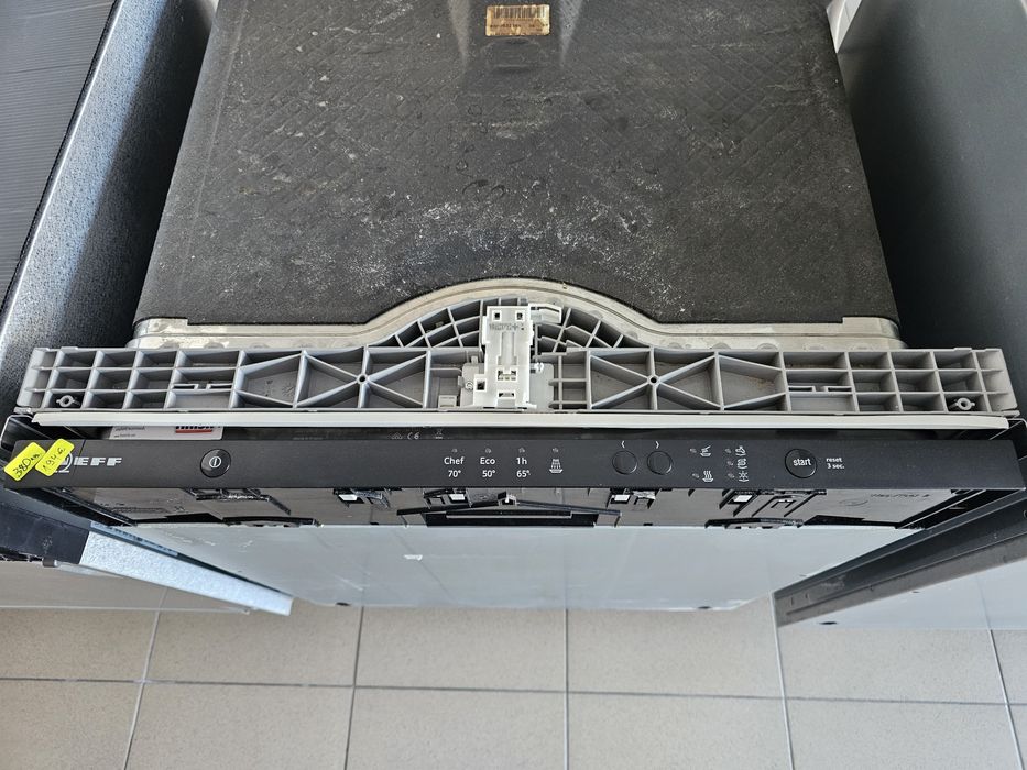 Съдомиялна за пълно вграждане NEFF