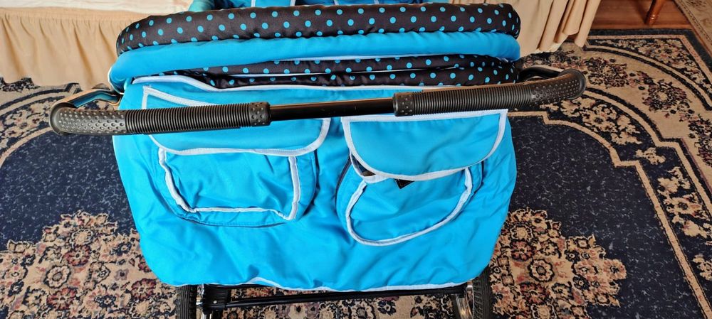 Продам коляску для двойняшки.