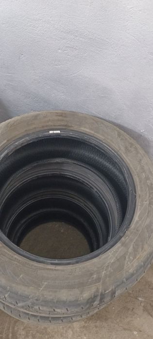 Продаю резину 235/55R17