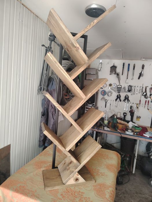 Етажерка за книги